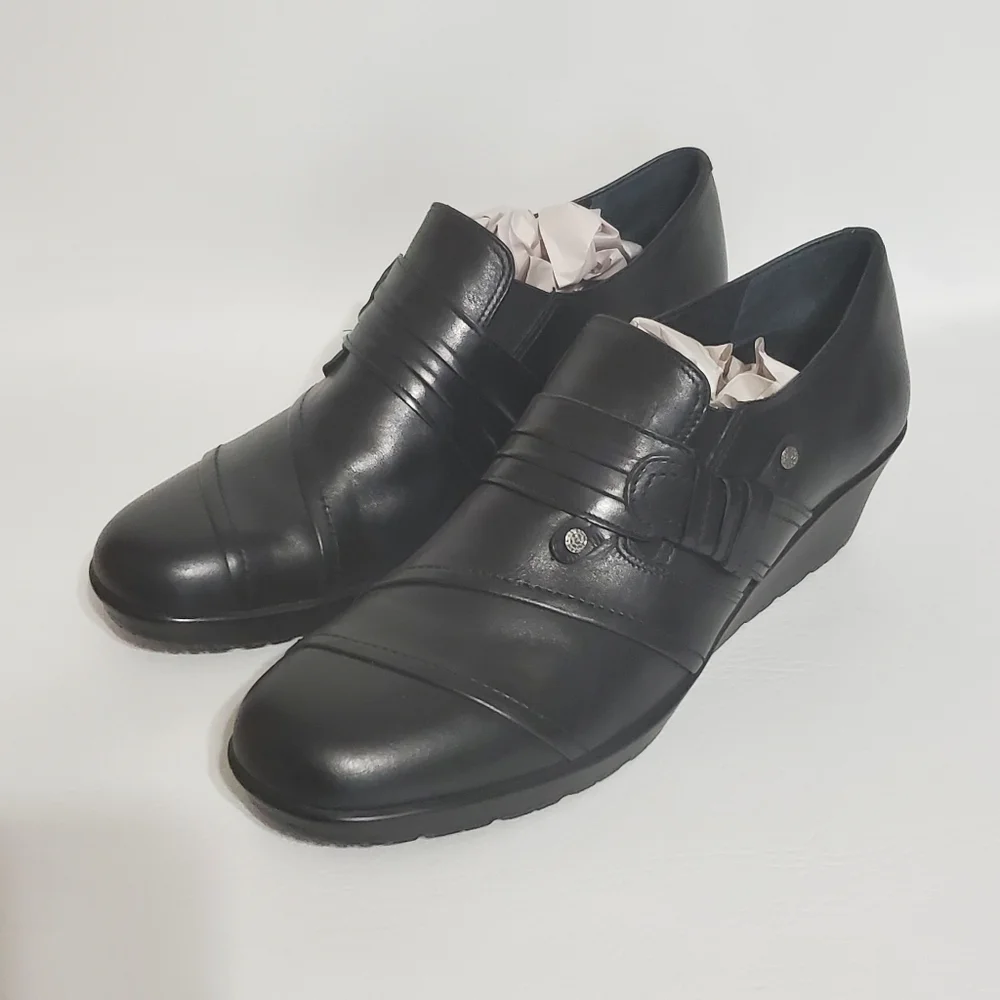 Walking Cradle Loafers Black Leather Upper